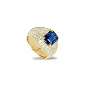 Yellow Gold Sapphire & Diamond Ring 2.87ct